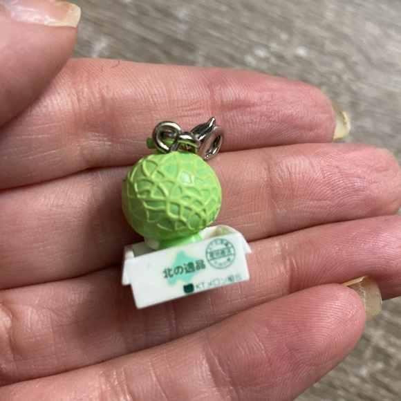 Hello Kitty RARE Key ring - Picture 4 of 5